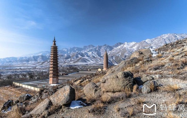 宁夏沙漠边缘的夕阳余晖