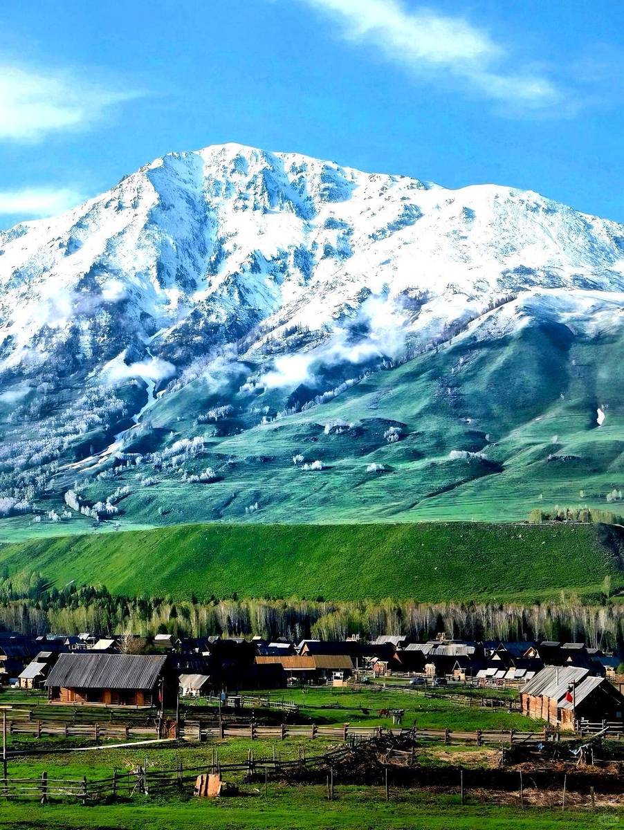 新疆风光无限🌟🏔️🍃